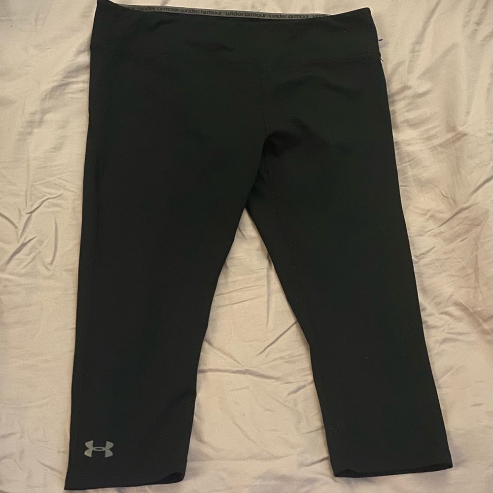 Under Armour cropped leggings